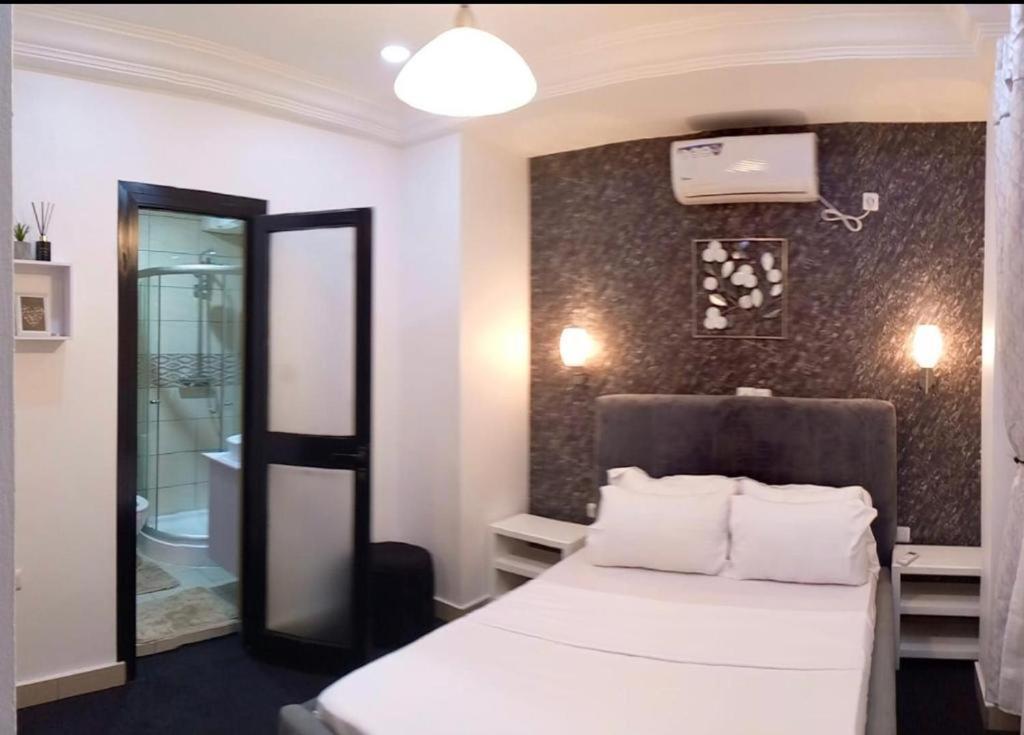Appartement Cosy Free Bonapriso Дуала Екстериор снимка